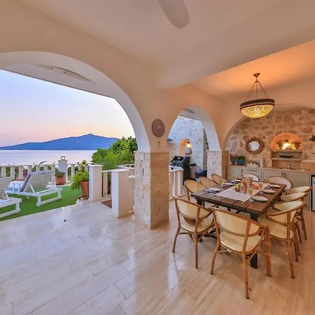 Sea Front Ultra Luxury Kalkan 빌라 *