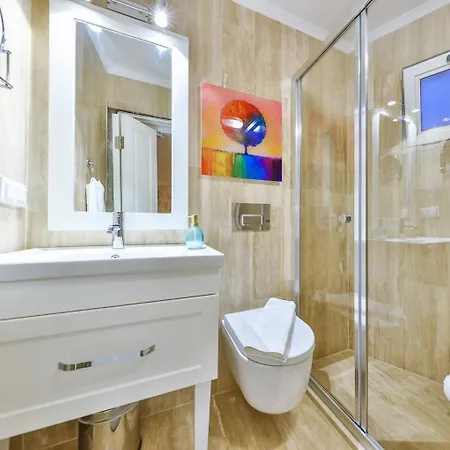 Sea Front Ultra Luxury Kalkan 빌라 카스