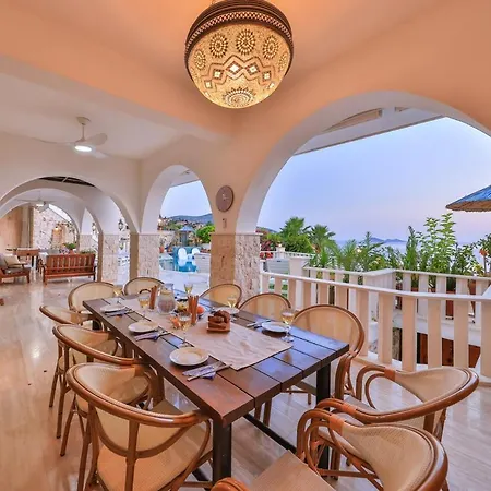 Sea Front Ultra Luxury Kalkan 빌라 *